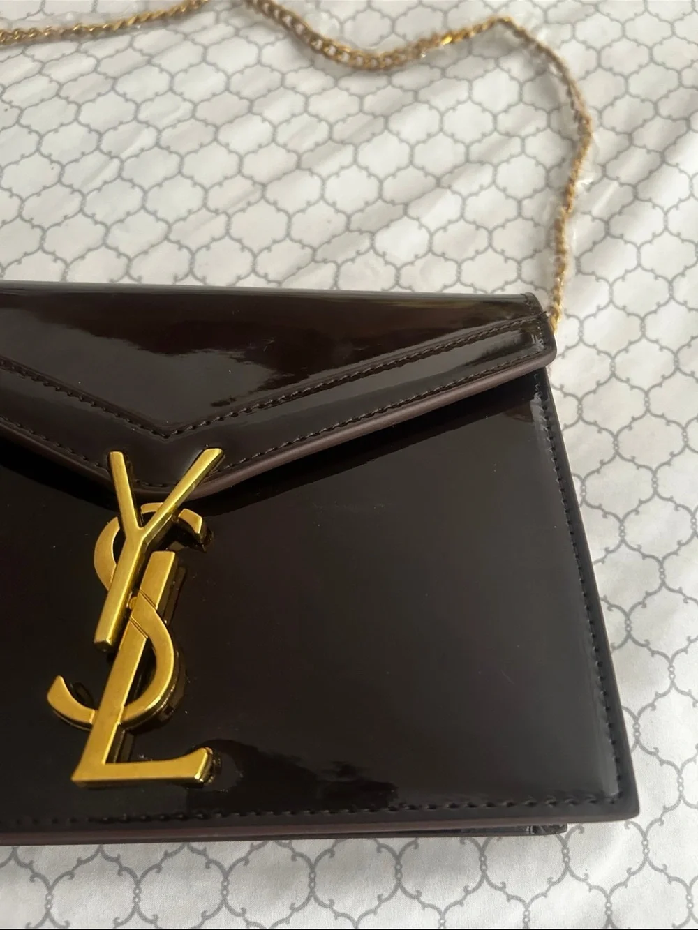 Brown Patent Envelope Shoulder Bag with Gold Chain - Picture 3 of 6